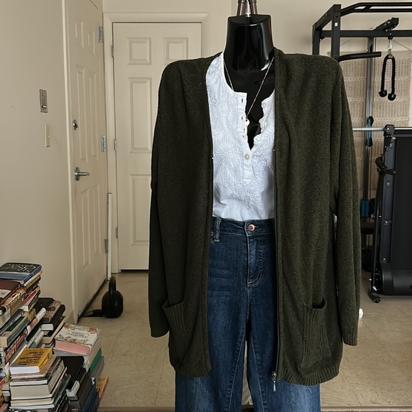 Green Knit Sweater Cardigan With Pockets-Ladies Small - Picture 1 of 8
